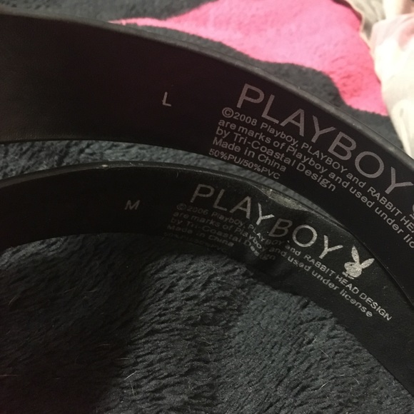 2 VINTAGE AUTHENTIC playboy Bunny belts - Picture 3 of 4